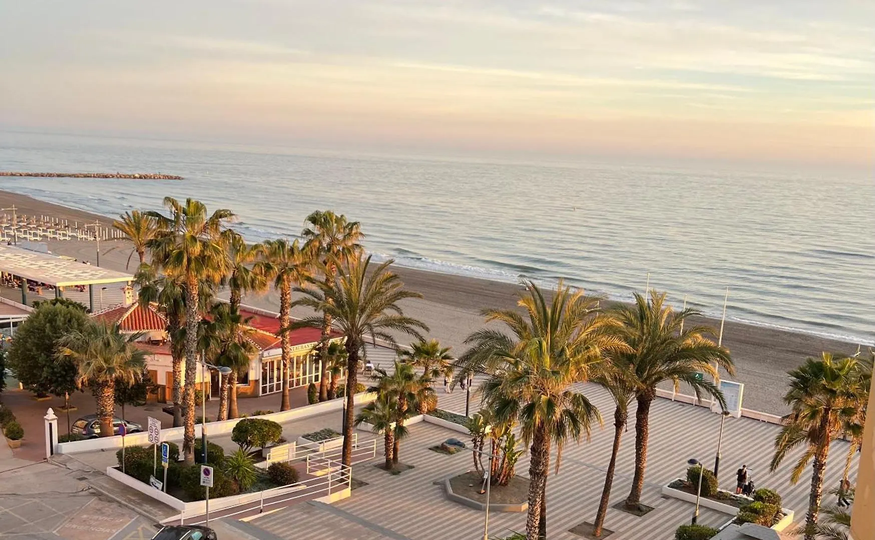Estudio Mar En Calma, Primera Linea De Playa Con Vistas Al Mar Torrox