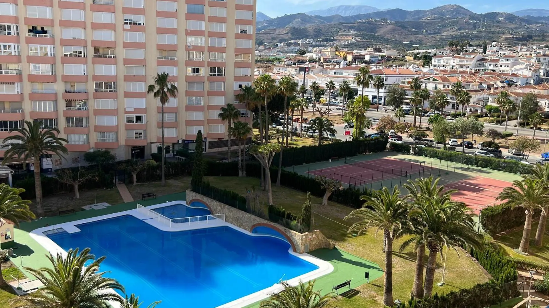 Apartamento Estudio Mar En Calma, Primera Linea De Playa Con Vistas Al Mar Torrox